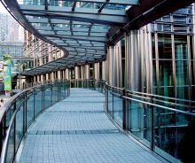 Pedestrian bridge at Cheung Kong Center, Hong Kong